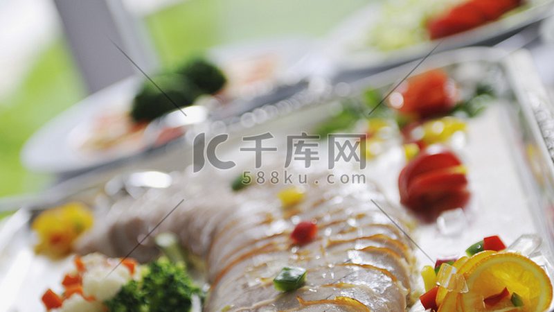 狗狗饼干定制的奥秘：揭秘定制生产背后的工艺与标准**