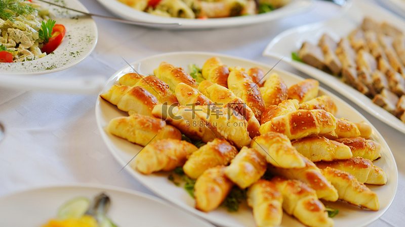 揭秘成都膨化食品：如何选择优质厂家直销产品